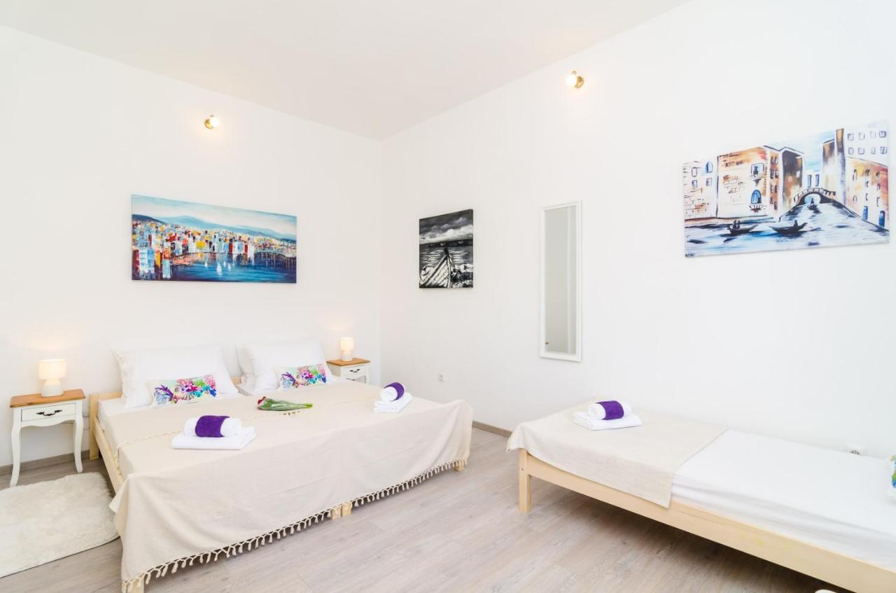Apartment Amabilis Mlini Luaran gambar