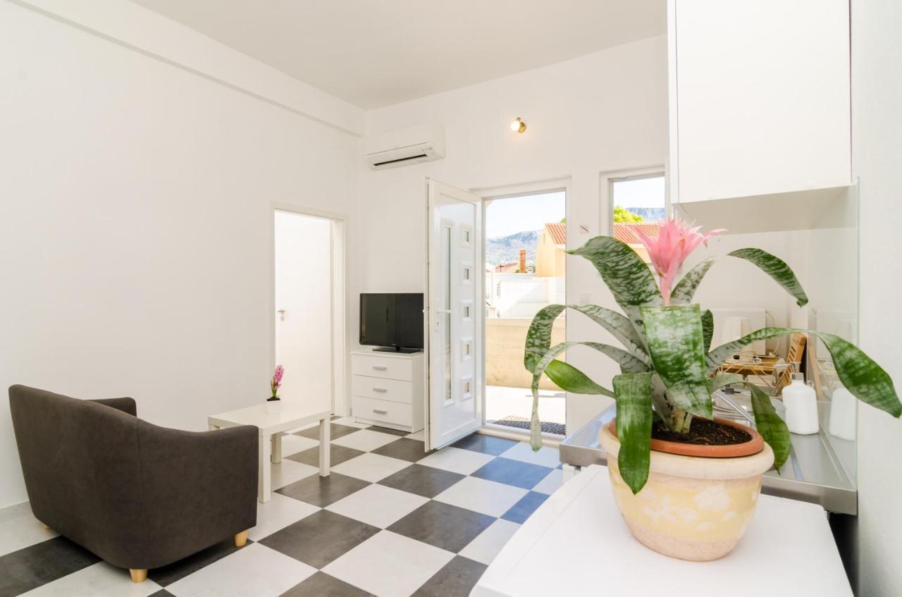 Apartment Amabilis Mlini Luaran gambar